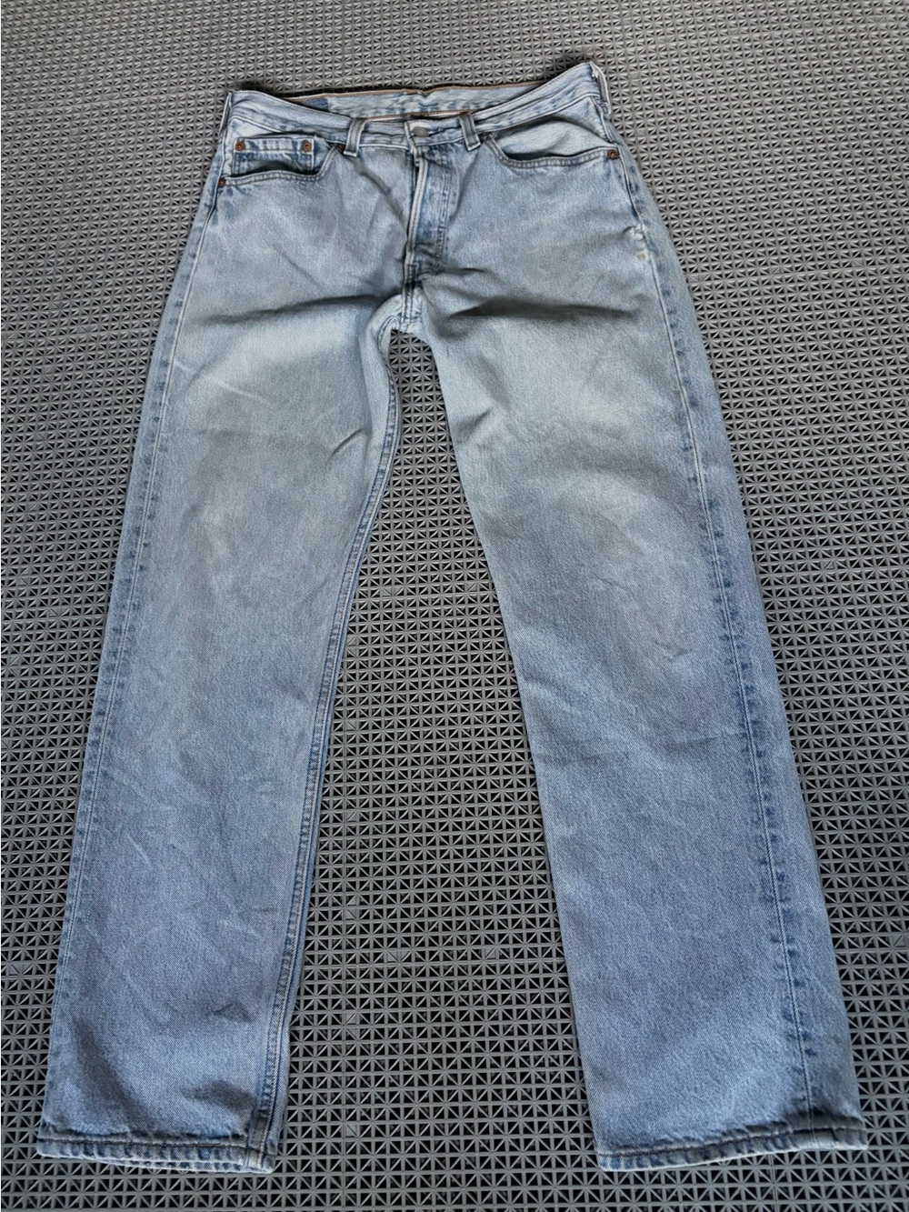 Vintage 80’s Levi's 501 Button-Fly Light Wash Blue Jeans - Made in USA